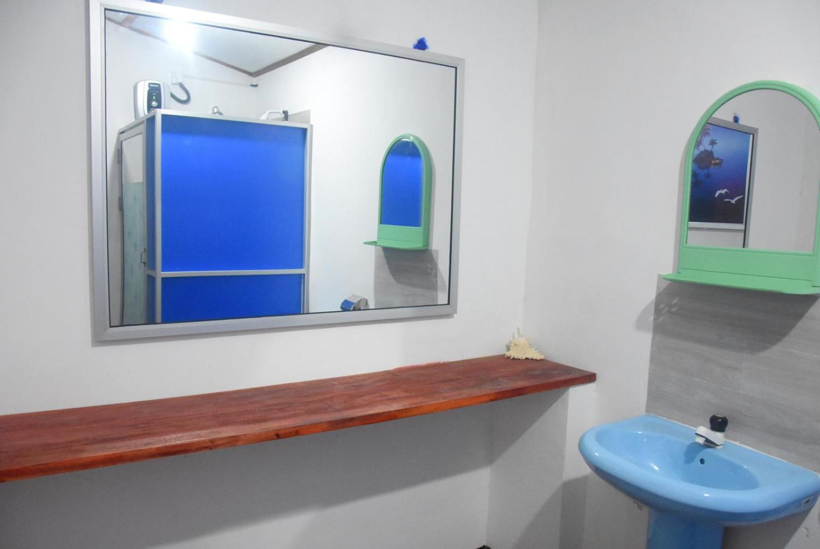 Meera Homestay & Guest House Anuradhapura Luaran gambar